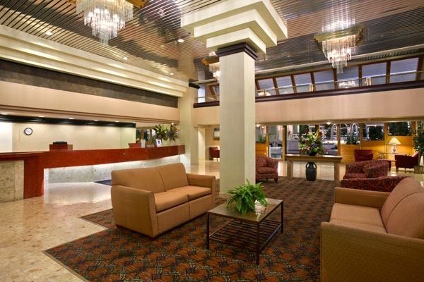 Courtyard By Marriott Toledo West Hotel Dalaman gambar